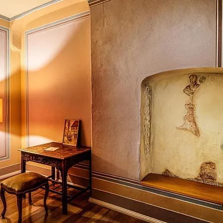Cranach-herberge Centre Hotel 3*